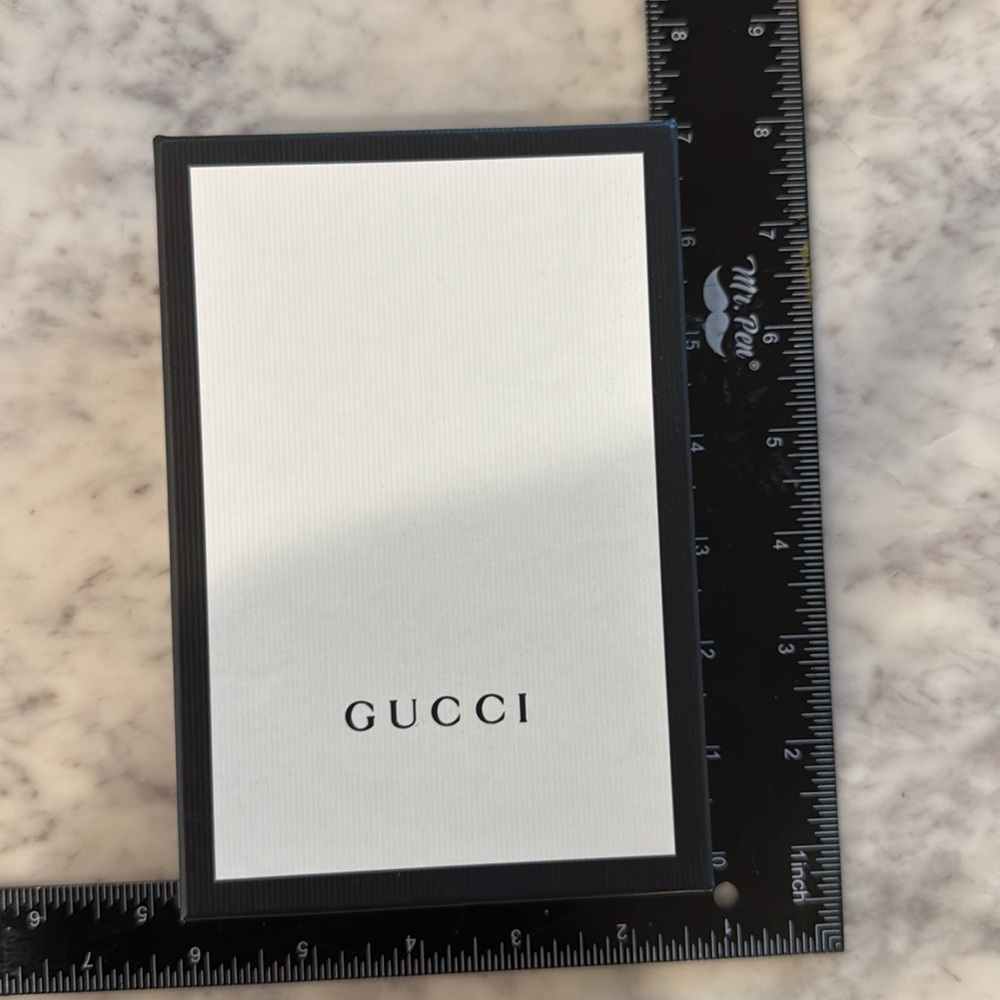 ❣️- Authentic Gucci Empty Gucci Box - Picture 2 of 5